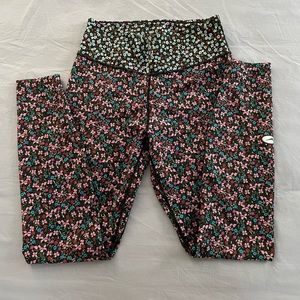 Nike workout leggings